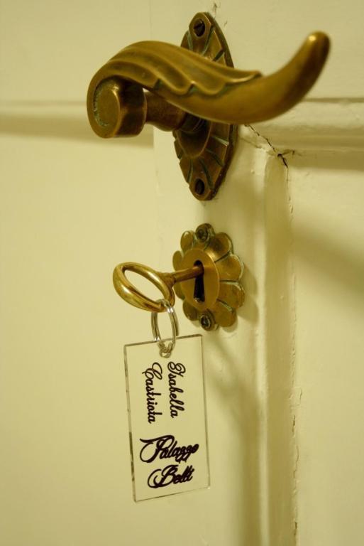 Palazzo Belli B&B Lecce Luaran gambar