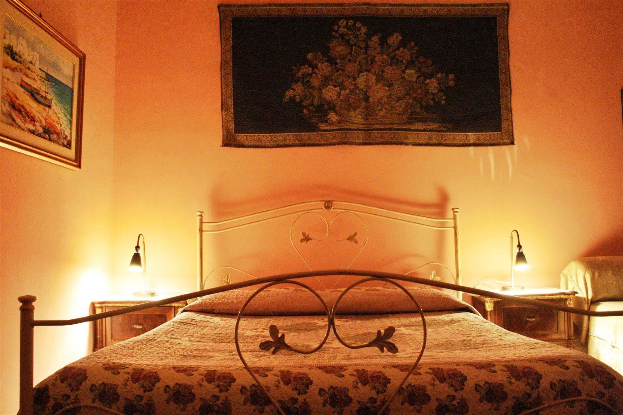 Palazzo Belli B&B Lecce Luaran gambar