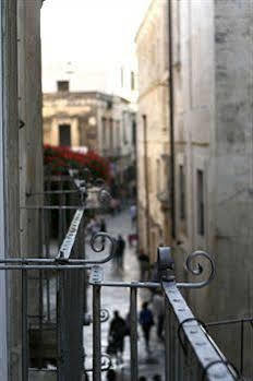 Palazzo Belli B&B Lecce Luaran gambar